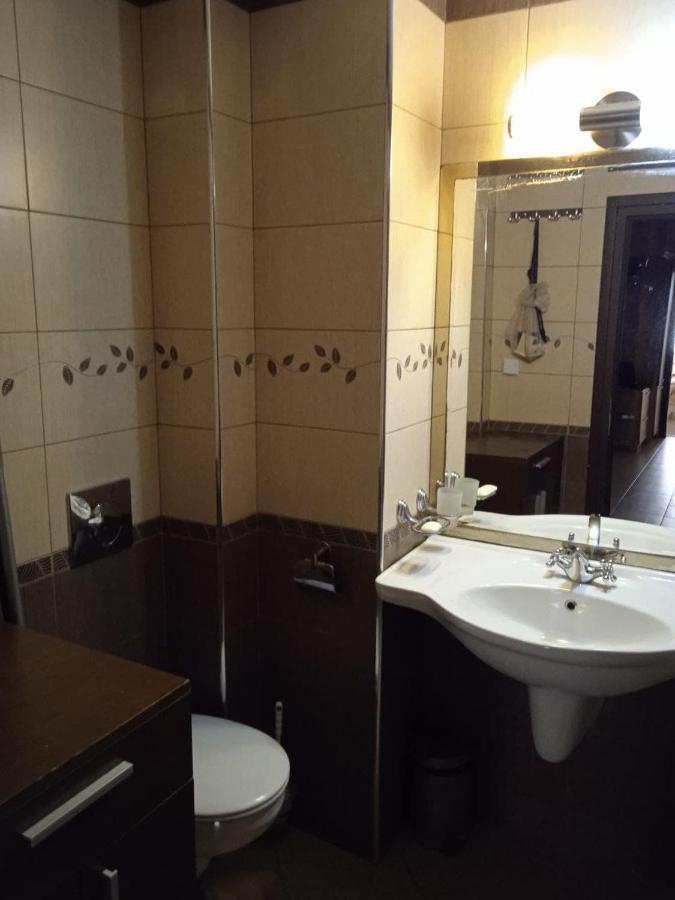 Джессика Апартмент Veliko Tarnovo Kültér fotó